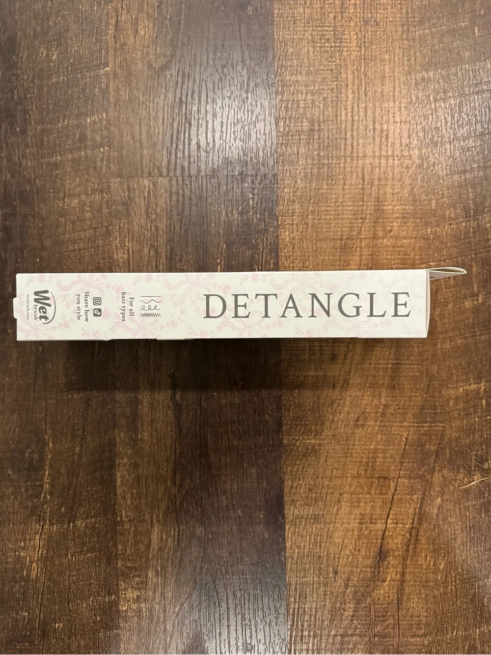LoveShackFancy x target- wetbrush coquette bow Paddle Detangler brush